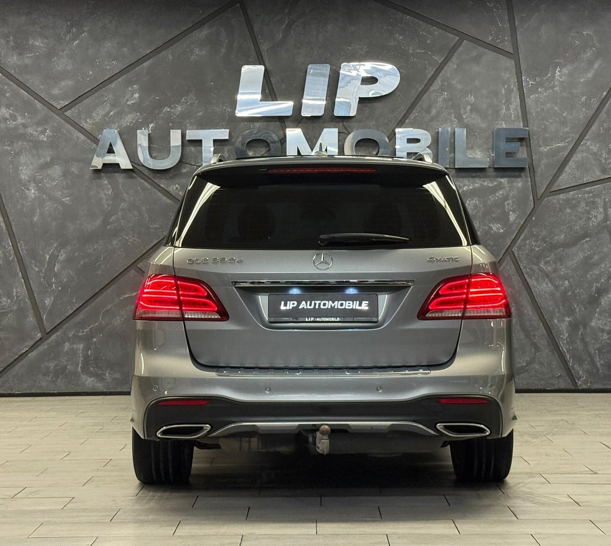 MERCEDES-BENZ GLE 350 d AMG-Line Executive 4Matic 9G-Tronic, Diesel, Second hand / Used, Automatic - 7