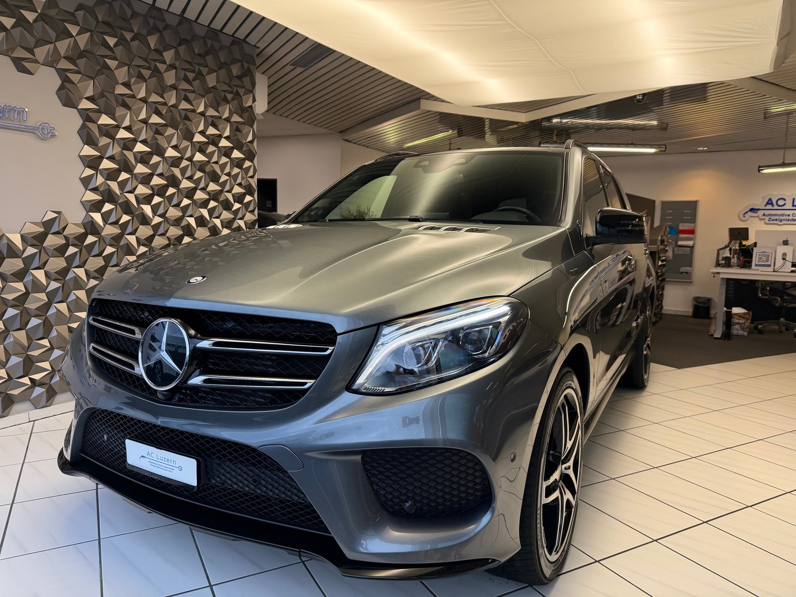 MERCEDES-BENZ GLE 350 d Executive AMG Line 4Matic 9G-Tronic