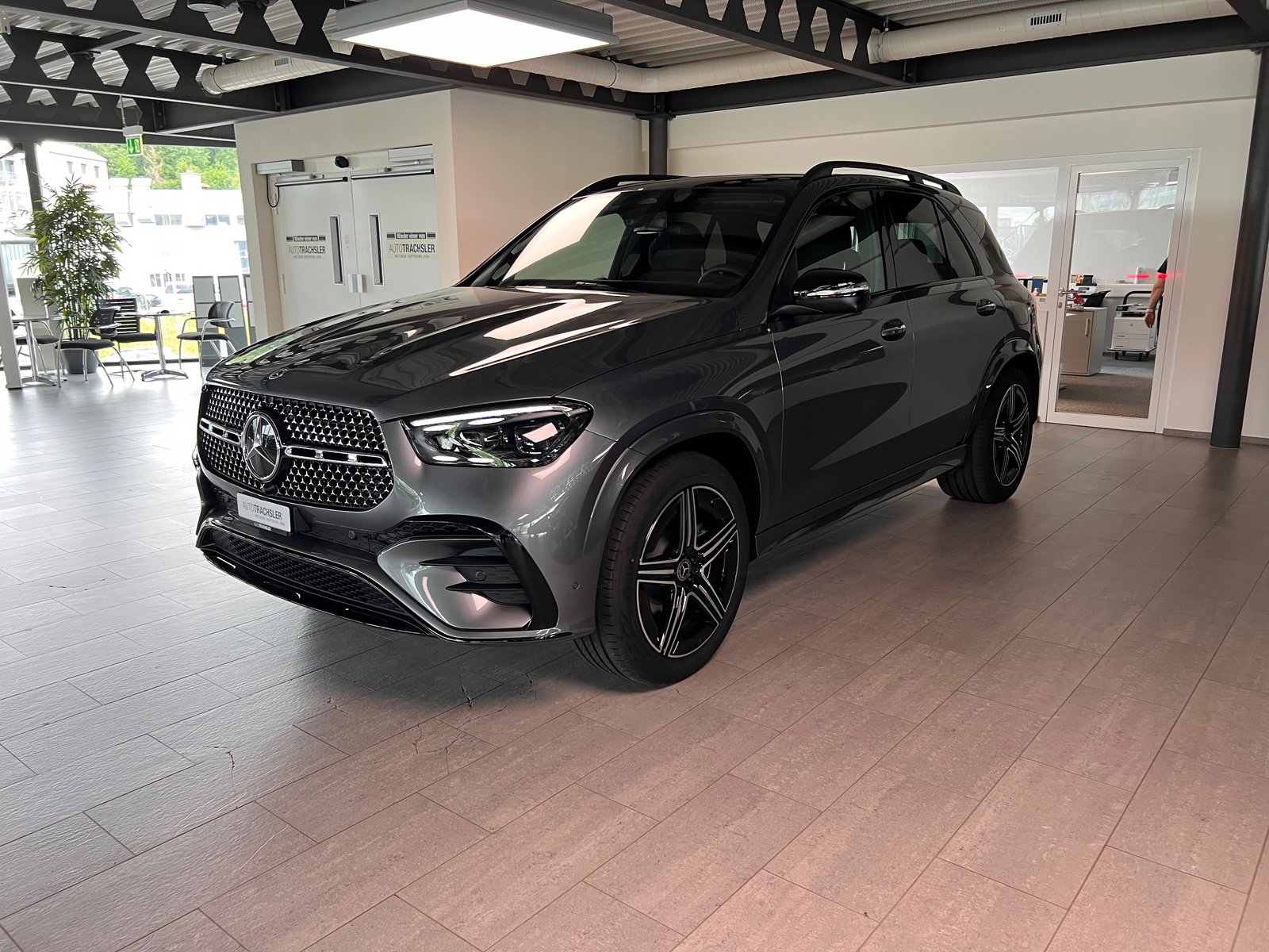 MERCEDES-BENZ GLE 400 e EQ Hybrid 4Matic 9G-Tronic EQ Star, Plug-in-Hybrid Benzin/Elektro, Neuwagen, Automatik - 3