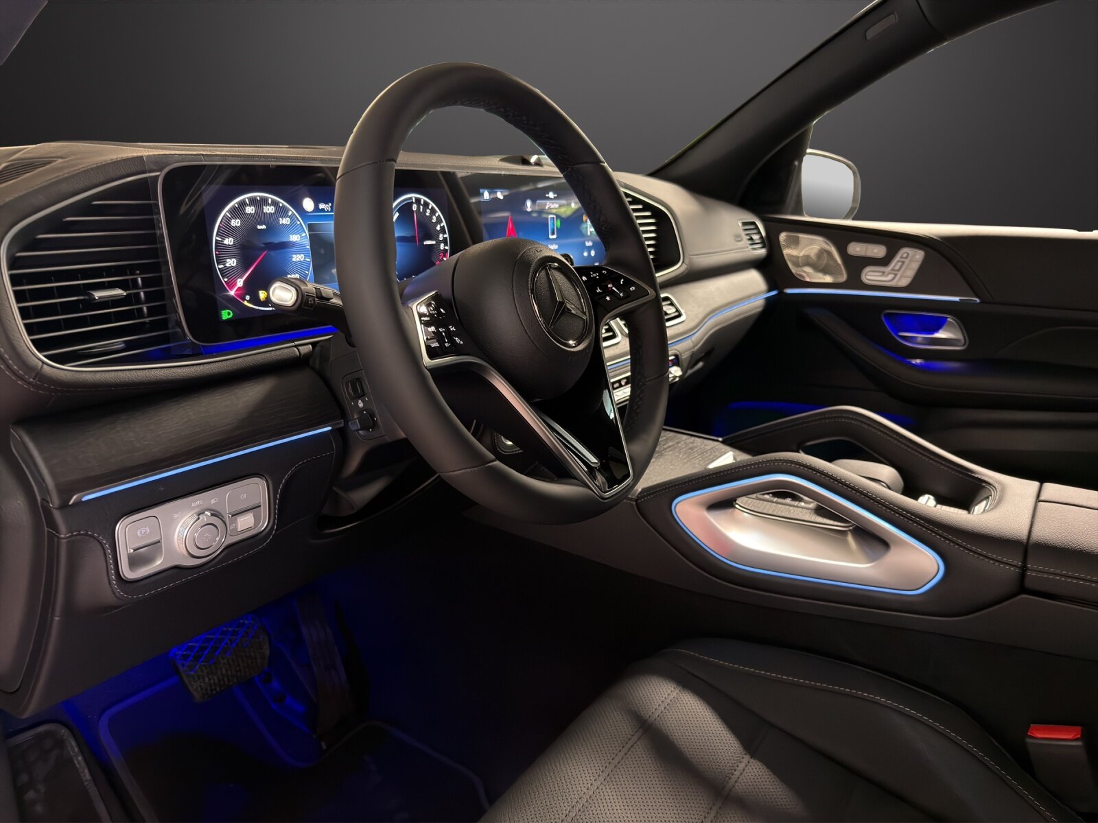 MERCEDES-BENZ GLE 400 e 4MATIC with EQ Star Hybrid, Plug-in-Hybrid Benzina/Elettrica, Auto nuove, Automatico - 7