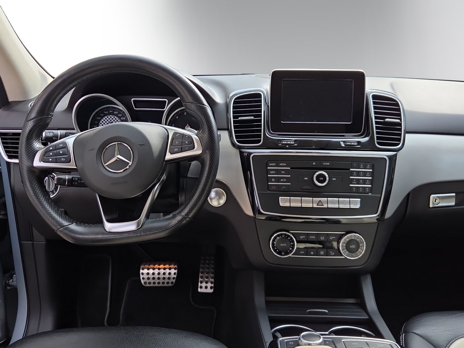 MERCEDES-BENZ GLE 400 Executive 4Matic 9G-Tronic, Petrol, Second hand / Used, Automatic - 7