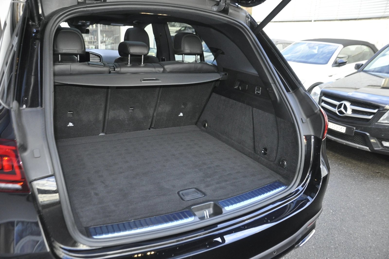 MERCEDES-BENZ GLE 400 d 4Matic 9G-Tronic, Diesel, Occasion / Gebraucht, Automatik - 5