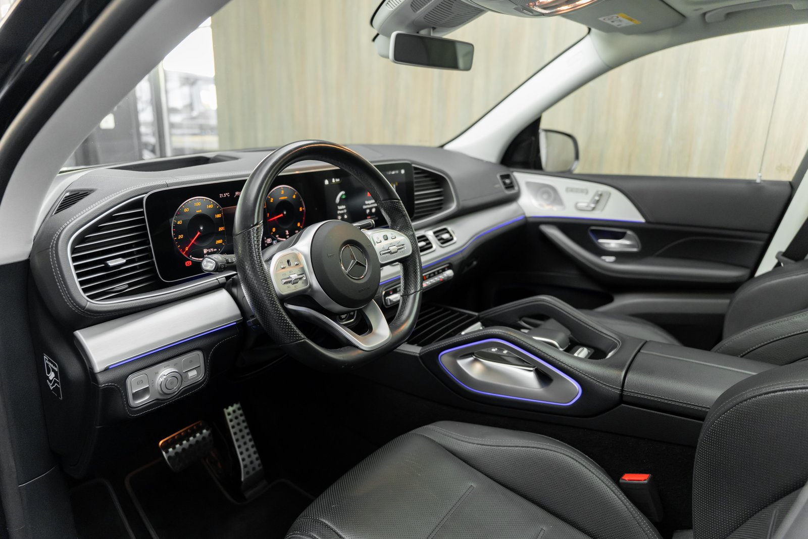 MERCEDES-BENZ GLE 400 d 4Matic AMG Line 9G-Tronic, Diesel, Occasion / Gebraucht, Automatik - 4