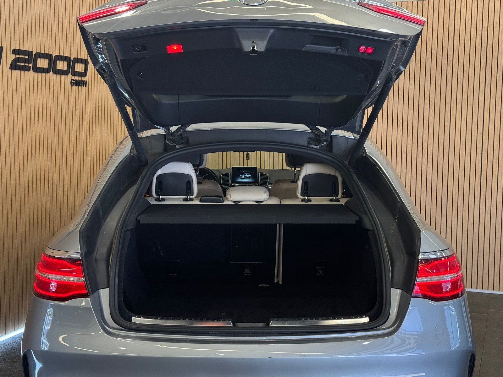 MERCEDES-BENZ GLE Coupé 400 4Matic 9G-Tronic, Benzin, Occasion / Gebraucht, Automatik - 6