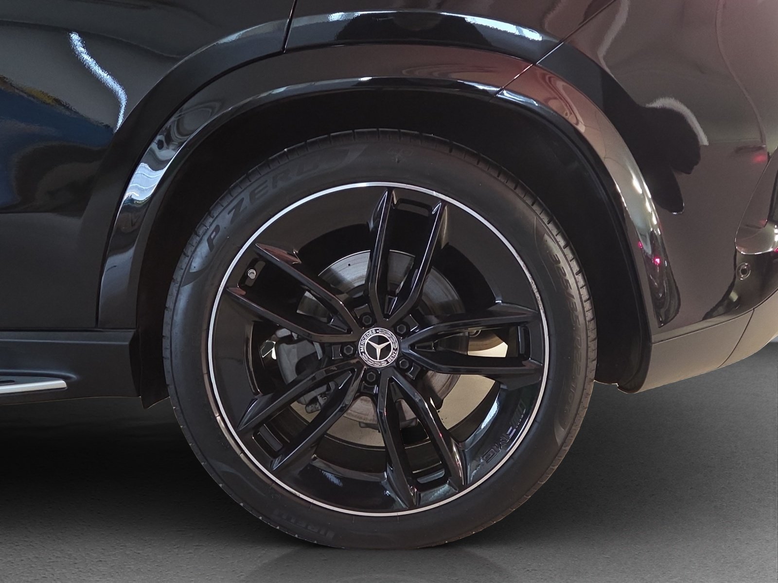 MERCEDES-BENZ GLE 400 e 4M 9G-Tronic, Plug-in-Hybrid Benzin/Elektro, Occasion / Gebraucht, Automatik - 6