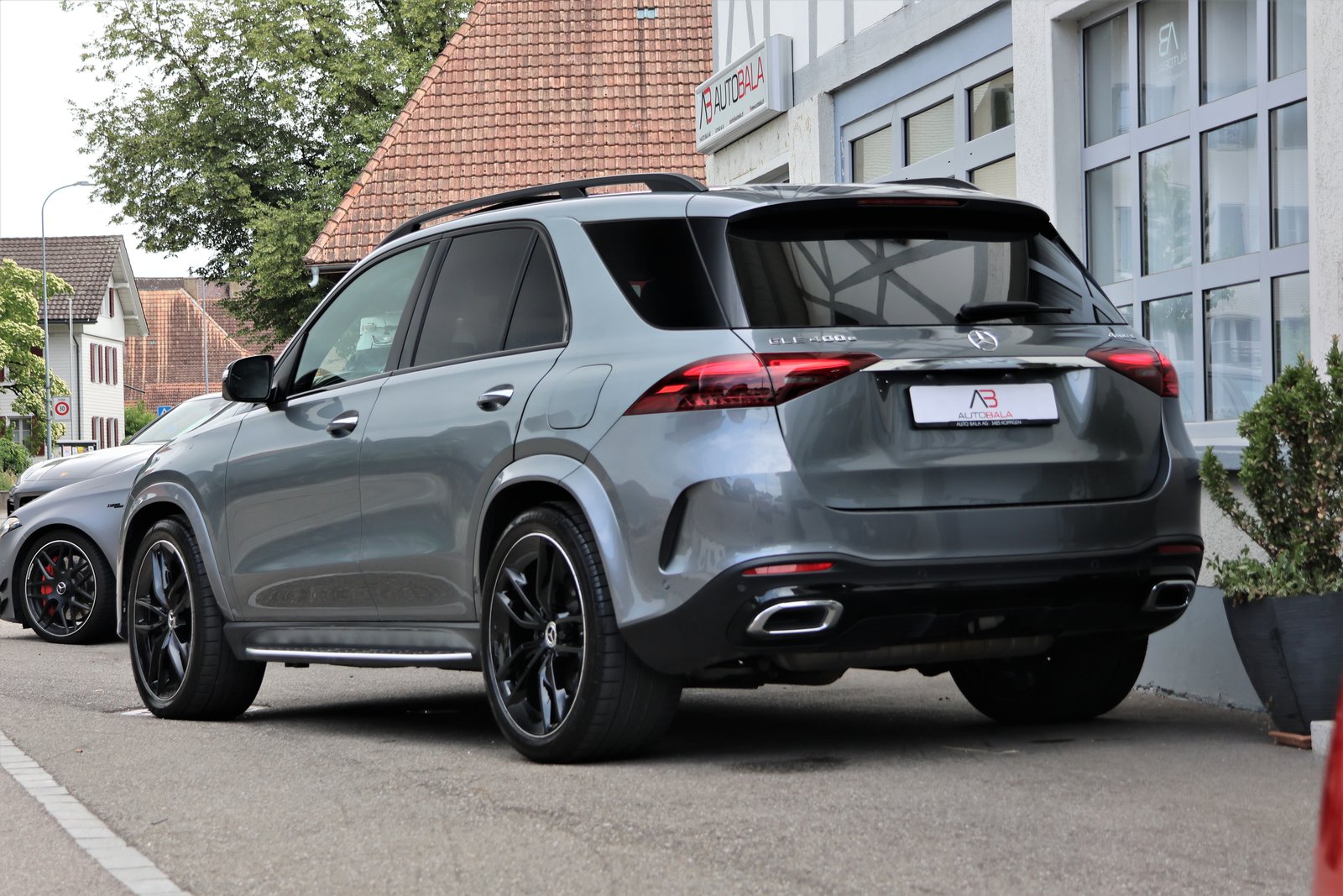 MERCEDES-BENZ GLE 400 e 4Matic 9G-Tronic AMG-Line (CH) + 3.5, Plug-in-Hybrid Benzina/Elettrica, Occasioni / Usate, Automatico - 3