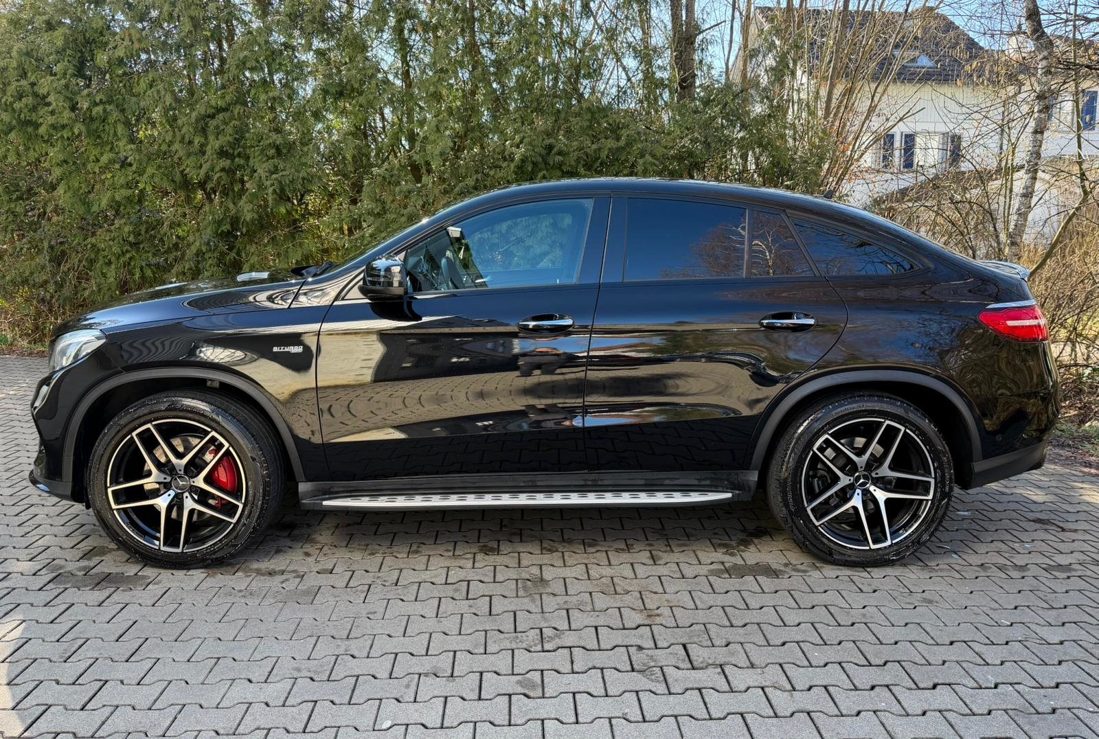 MERCEDES-BENZ GLE Coupé 43 AMG 4Matic 9G-Tronic, Benzin, Occasion / Gebraucht, Automatik - 2