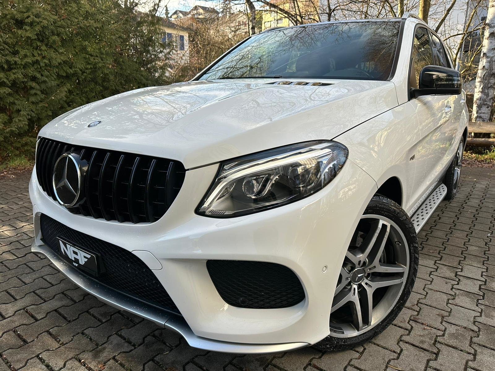 MERCEDES-BENZ GLE 43 AMG Executive 4Matic 9G-Tronic
