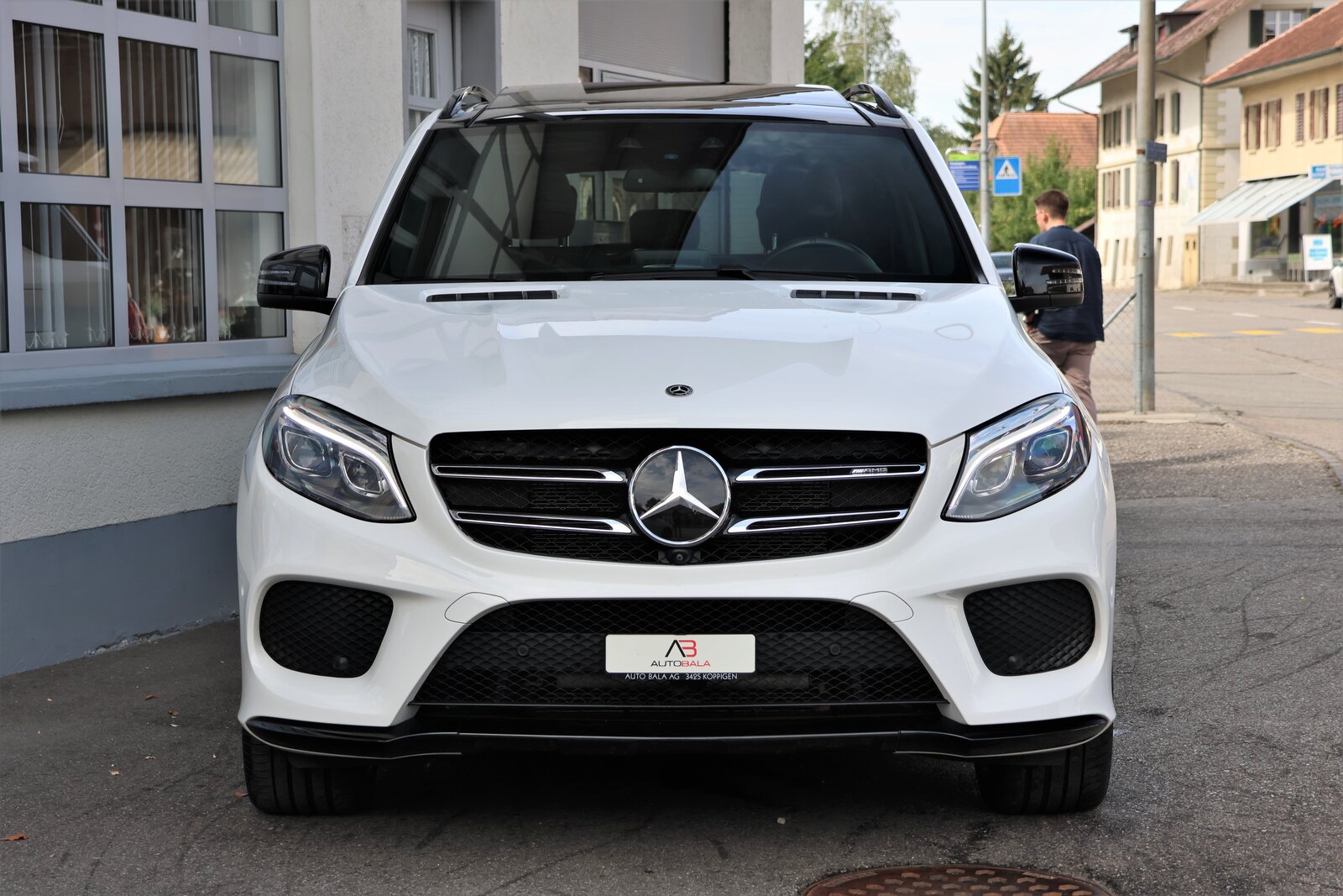 MERCEDES-BENZ GLE 43 AMG Executive 4Matic 9G-Tronic (CH) 3.5, Benzin, Occasion / Gebraucht, Automatik - 2