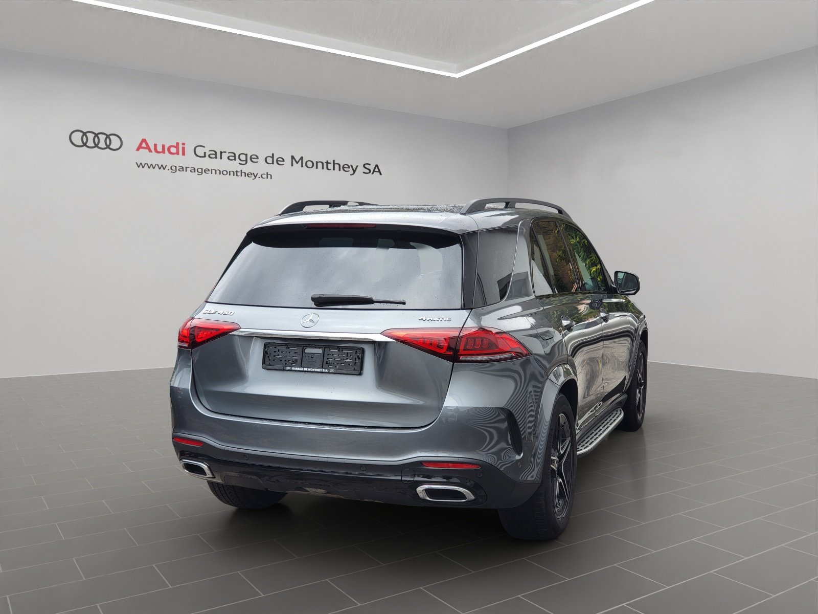 MERCEDES-BENZ GLE 450 4Matic AMG Line 9G-Tronic, Mild-Hybrid Benzin/Elektro, Occasion / Gebraucht, Automatik - 4