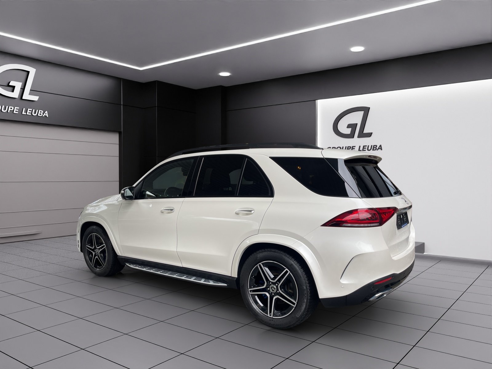 MERCEDES-BENZ GLE 450 4Matic AMG Line 9G-Tronic, Mild-Hybrid Benzin/Elektro, Occasion / Gebraucht, Automatik - 3