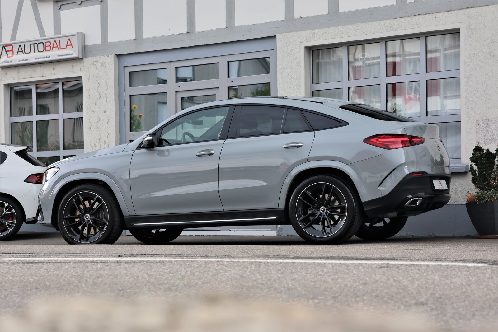 MERCEDES-BENZ GLE Coupé 450 d 4Matic+ 9G-Tronic AMG-Line (C, Mild-Hybrid Diesel/Electric, Second hand / Used, Automatic - 4