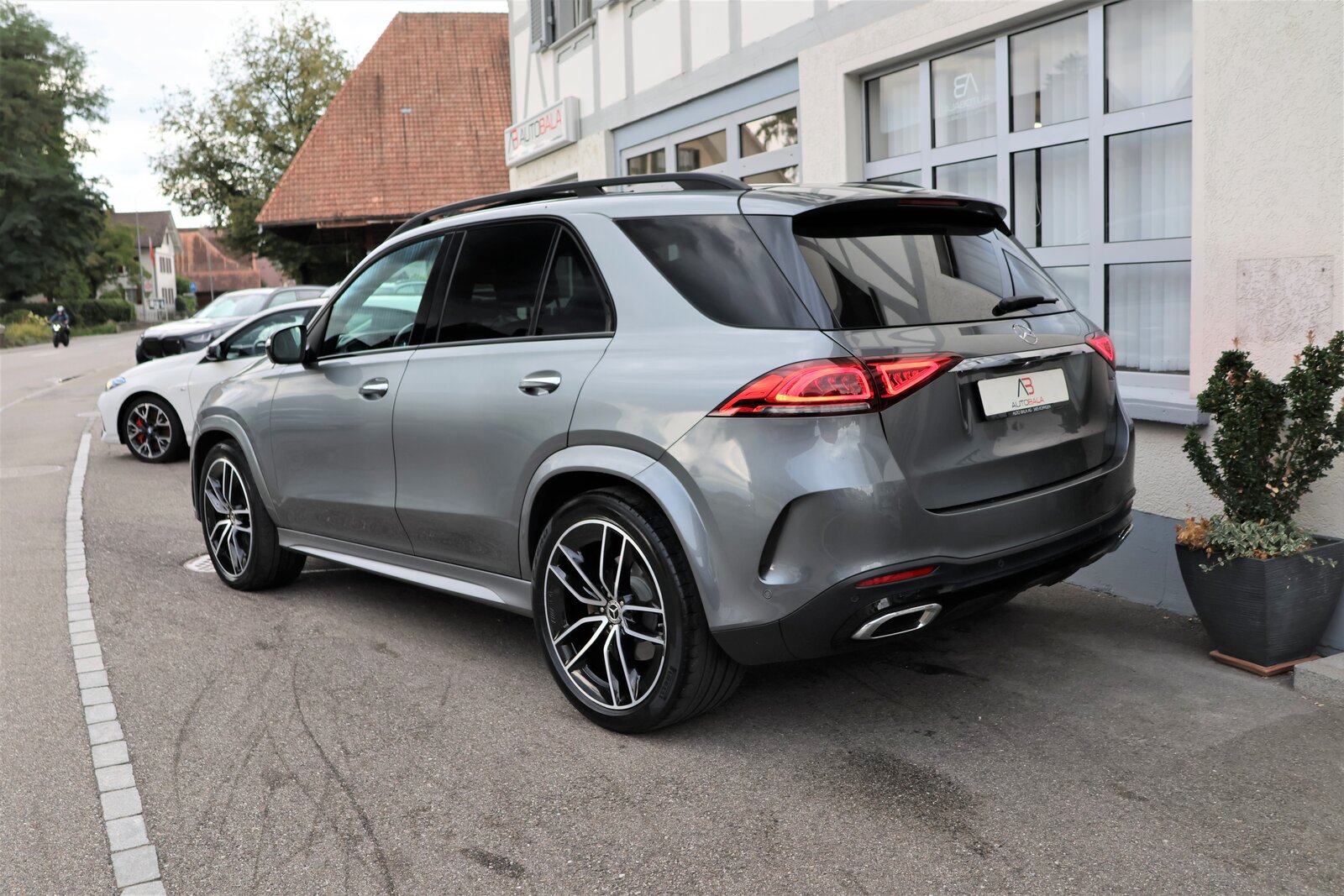 MERCEDES-BENZ GLE 450 4Matic AMG Line 9G-Tronic (CH) + 3.5T, Mild-Hybrid Petrol/Electric, Second hand / Used, Automatic - 7