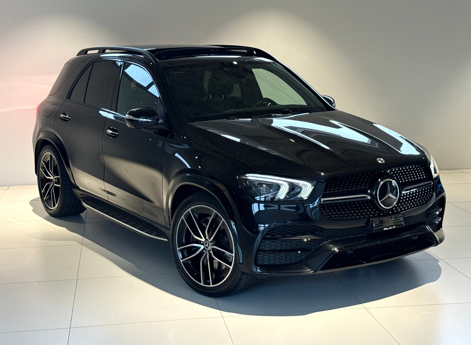 MERCEDES-BENZ GLE 450 4Matic AMG Line 9G-Tronic ***7-PLATZ***CH-FAHRZEUG*