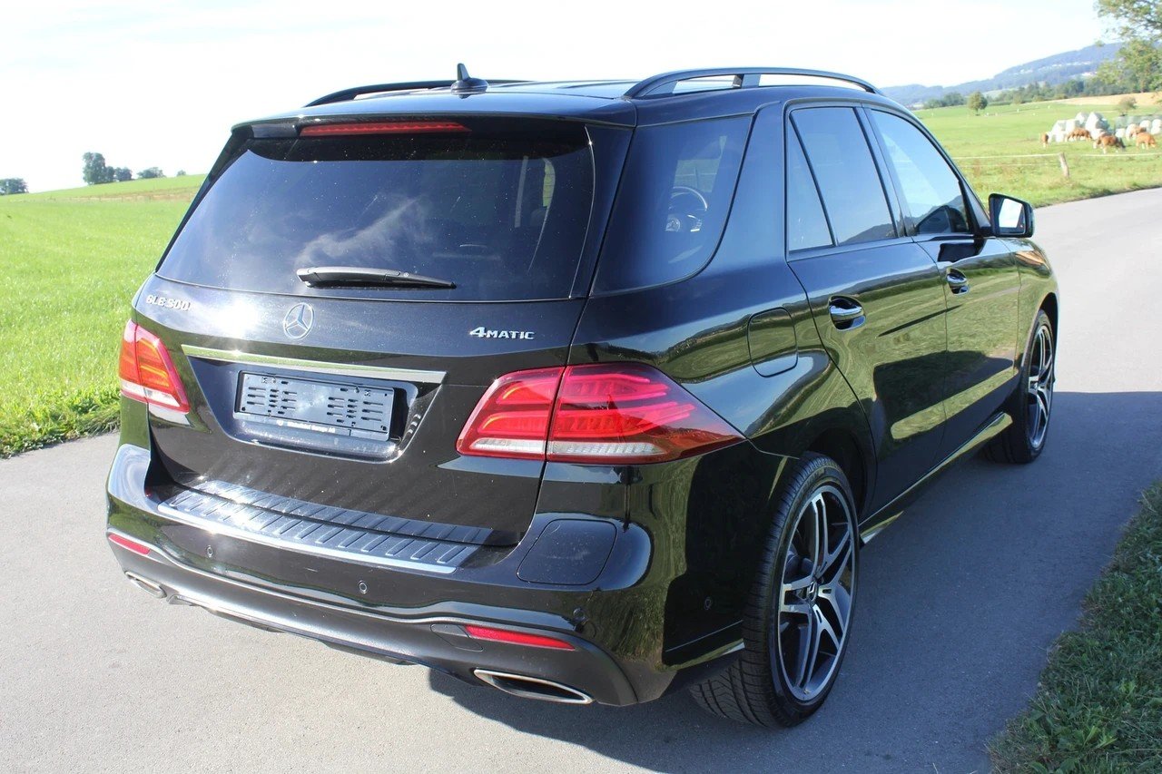 MERCEDES-BENZ GLE 500 e 4Matic 7G-Tronic, Plug-in-Hybrid Benzin/Elektro, Occasion / Gebraucht, Automatik - 3