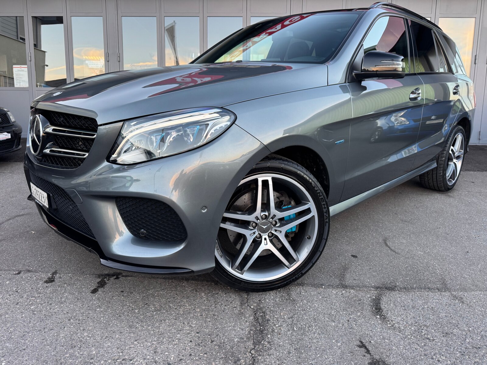 MERCEDES-BENZ GLE 500 e 4Matic AMG-LINE 7G-Tronic