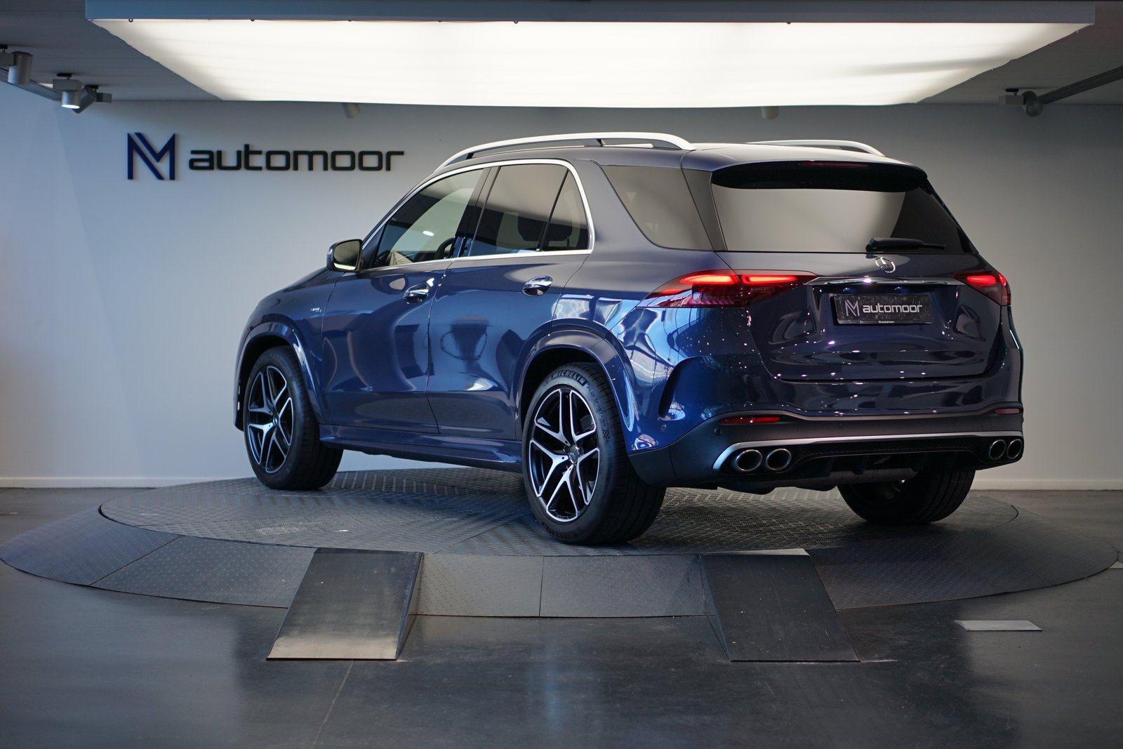 MERCEDES-BENZ GLE 53 AMG 4Matic+ 9G-Speedshift *CH-Fahrzeug*, Mild-Hybrid Benzin/Elektro, Occasion / Gebraucht, Automatik - 7