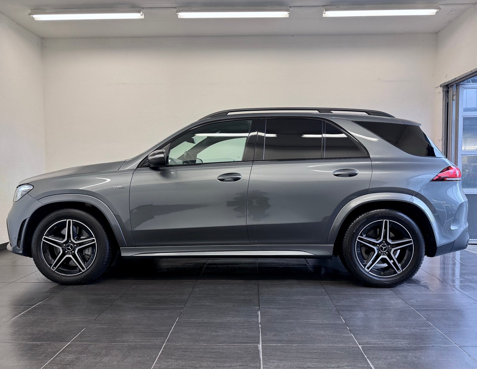 MERCEDES-BENZ GLE 53 AMG 7-Sitzer 4Matic+ 9G-Speedshift, Mild-Hybrid Benzin/Elektro, Occasion / Gebraucht, Automatik - 7