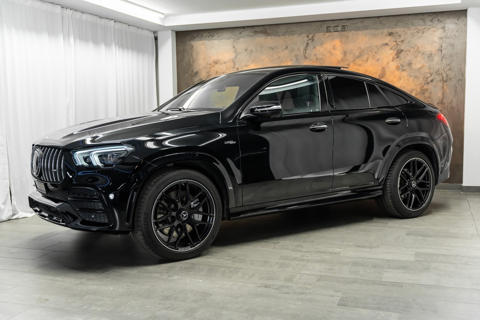 MERCEDES-BENZ GLE Coupé 53 AMG 4Matic+ Speedshift *24 M-Gar, Benzin, Occasion / Gebraucht, Automatik - 3