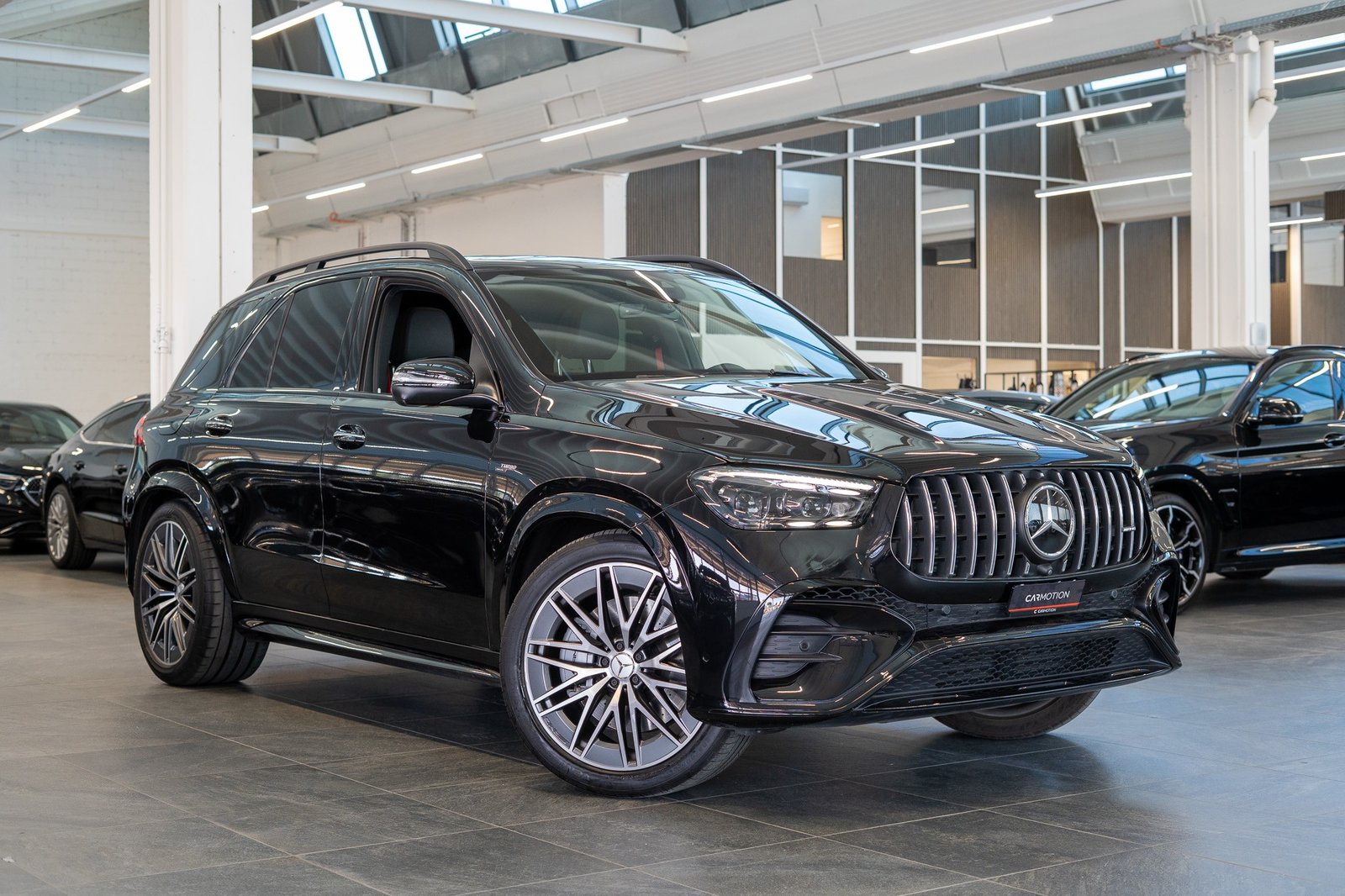 MERCEDES-BENZ GLE 53 AMG 4matic+ / Panorama / Burmester / 36, Petrol, Second hand / Used, Automatic - 3