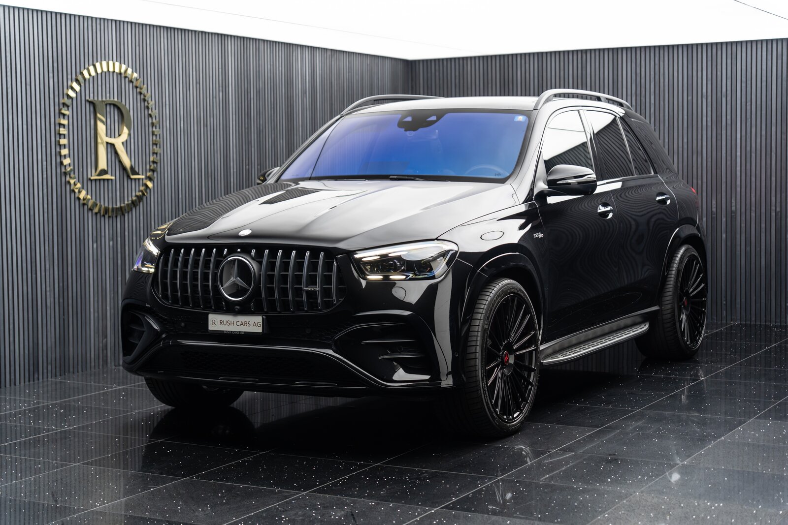 MERCEDES-BENZ GLE 53 AMG 4Matic+ 9G-Speedshift 7-Plätzer