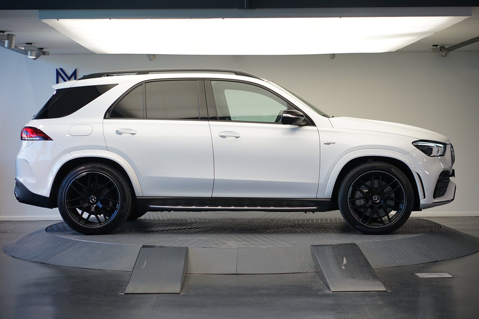 MERCEDES-BENZ GLE 53 AMG 4Matic+ 9G-Speedshift *CH-Fahrzeug* *7 Sitze* *AH, Mild-Hybrid Benzin/Elektro, Occasion / Gebraucht, Automat - 4