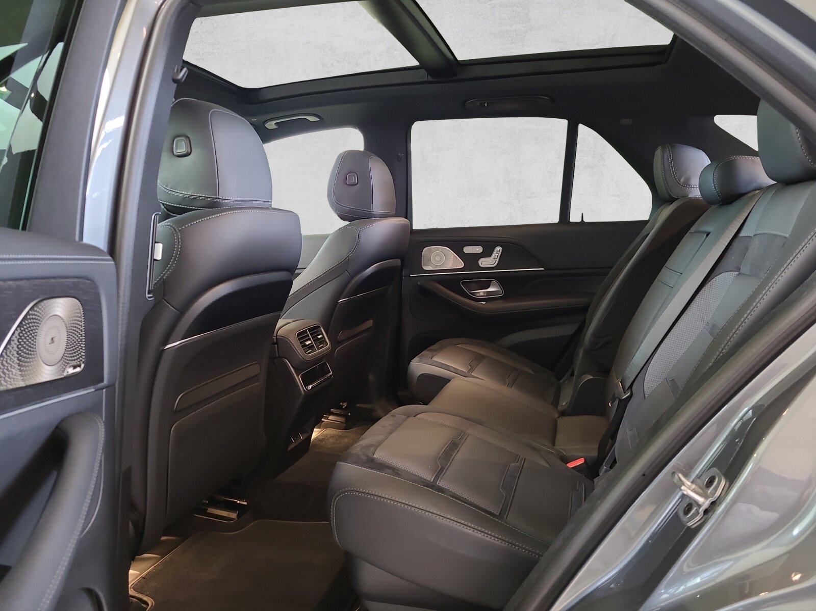 MERCEDES-BENZ GLE 53 Hybrid AMG 4matic+, Hybride Rechargeable Essence/Électricité, Occasion / Utilisé, Automatique - 3
