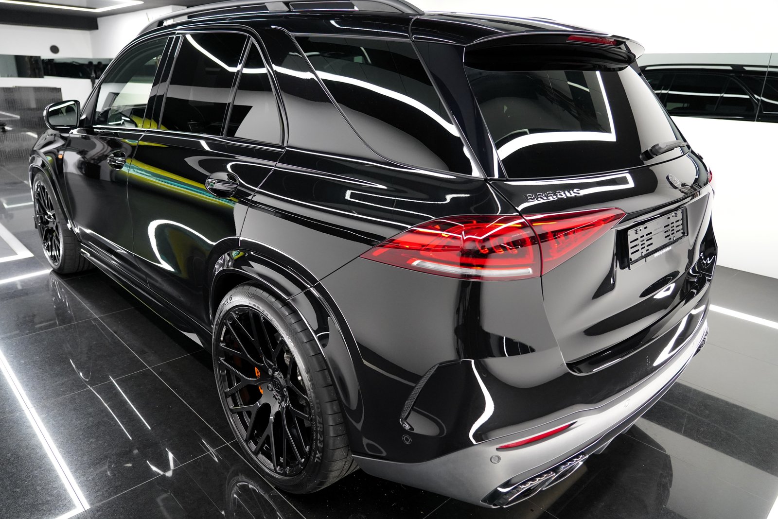 MERCEDES-BENZ GLE 63 S AMG 4Matic+ BRABUS 700, Mild-Hybrid Benzin/Elektro, Occasion / Gebraucht, Automatik - 5