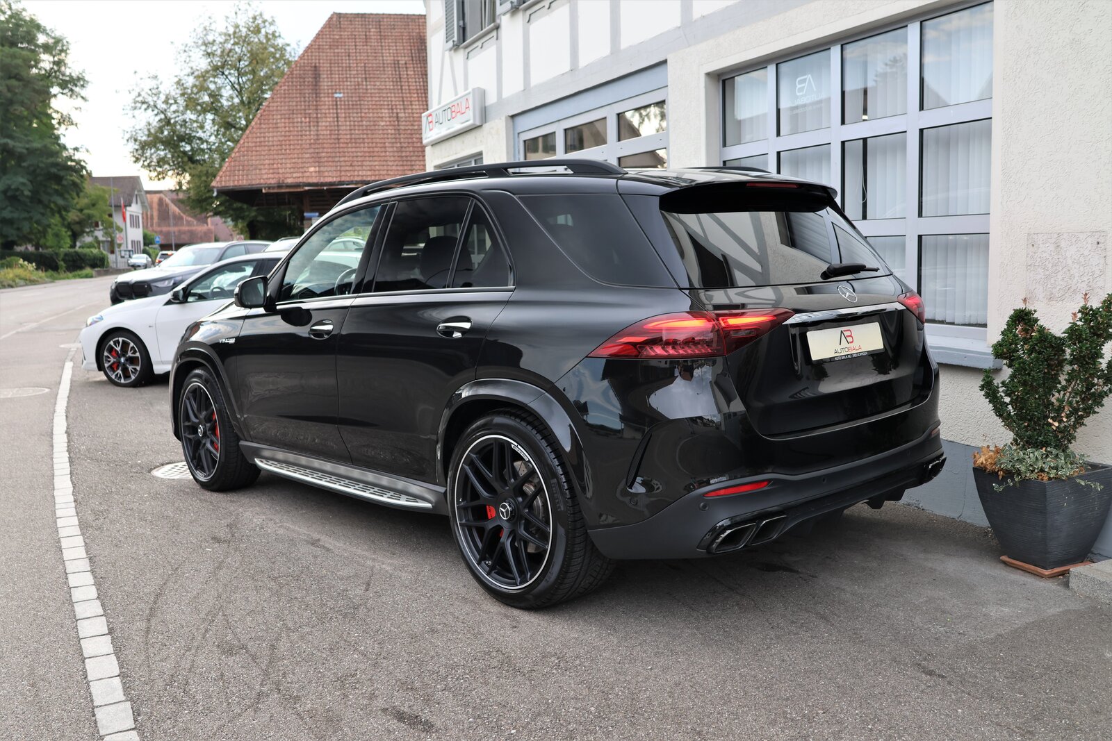 MERCEDES-BENZ GLE 63 S AMG 4Matic+ 9G-Speedshift (CH) + 3.5T, Mild-Hybrid Benzin/Elektro, Occasion / Gebraucht, Automatik - 7