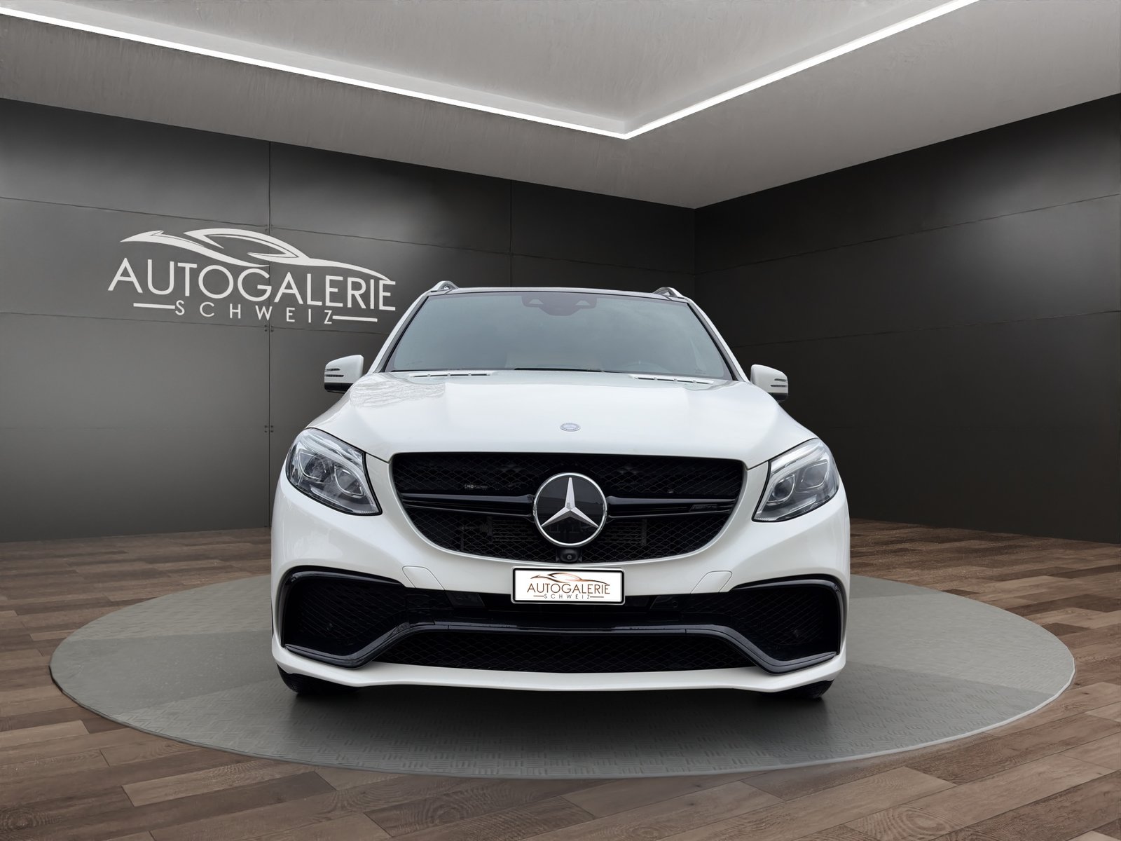 MERCEDES-BENZ GLE 63 S AMG 4Matic Speedshift Plus 7G-Tronic |&nbsp;CH |&nbsp;Panoram, Petrol, Second hand / Used, Automatic - 4
