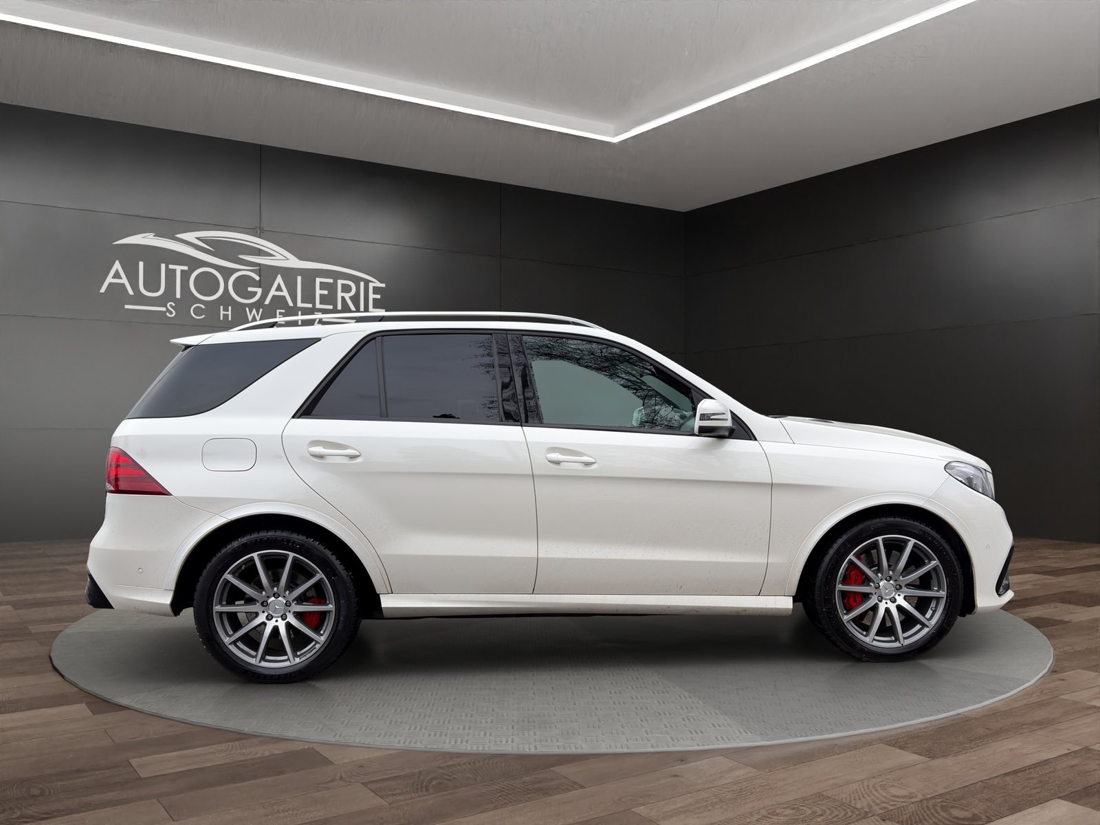 MERCEDES-BENZ GLE 63 S AMG 4Matic Speedshift Plus 7G-Tronic |&nbsp;CH |&nbsp;Panoram, Petrol, Second hand / Used, Automatic - 7