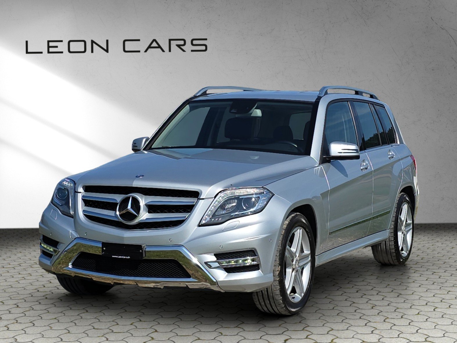 MERCEDES-BENZ GLK 250 4Matic 7G-Tronic AMG Line