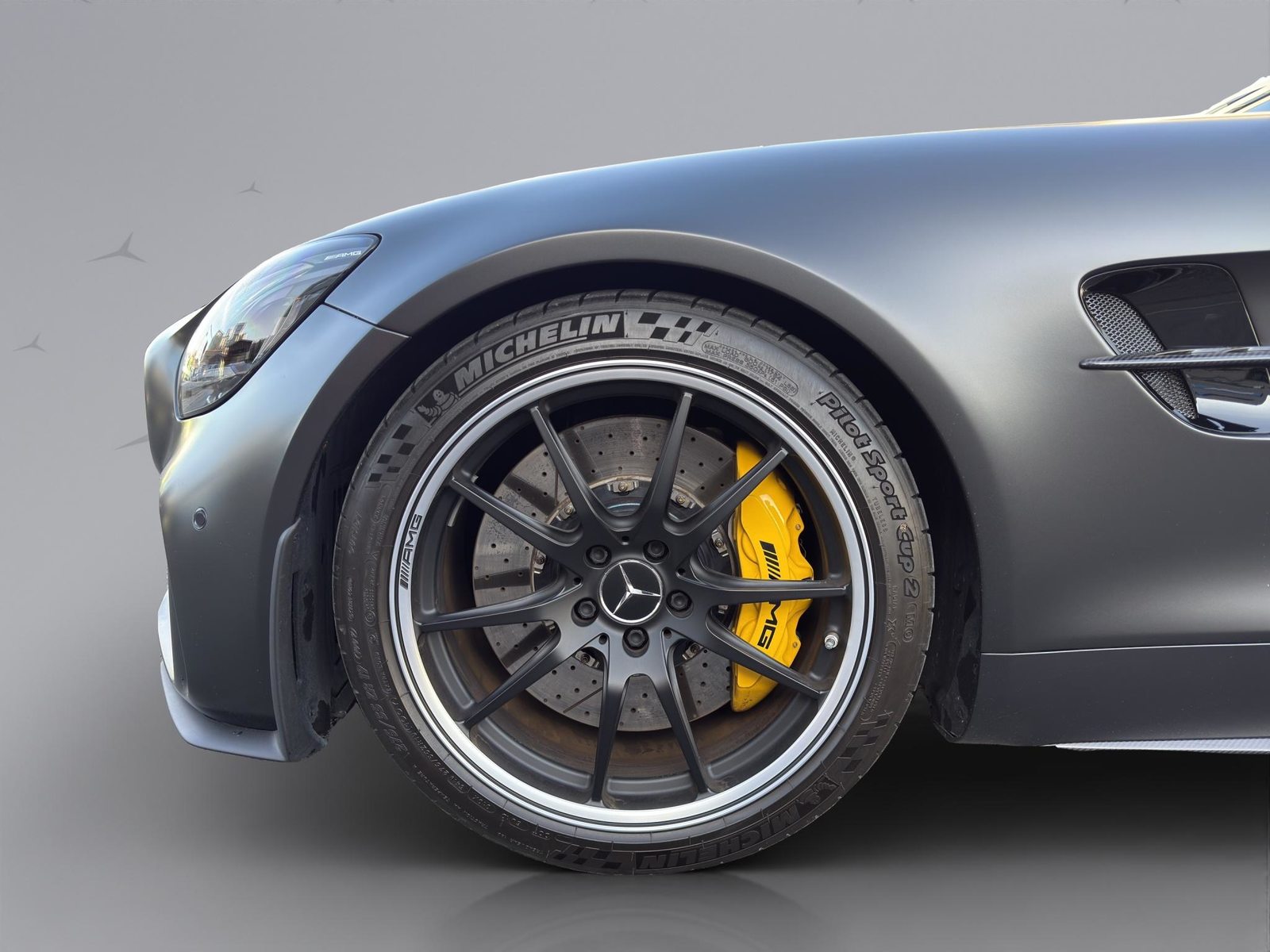 MERCEDES-BENZ AMG GT R Roadster, Petrol, Second hand / Used, Automatic - 4