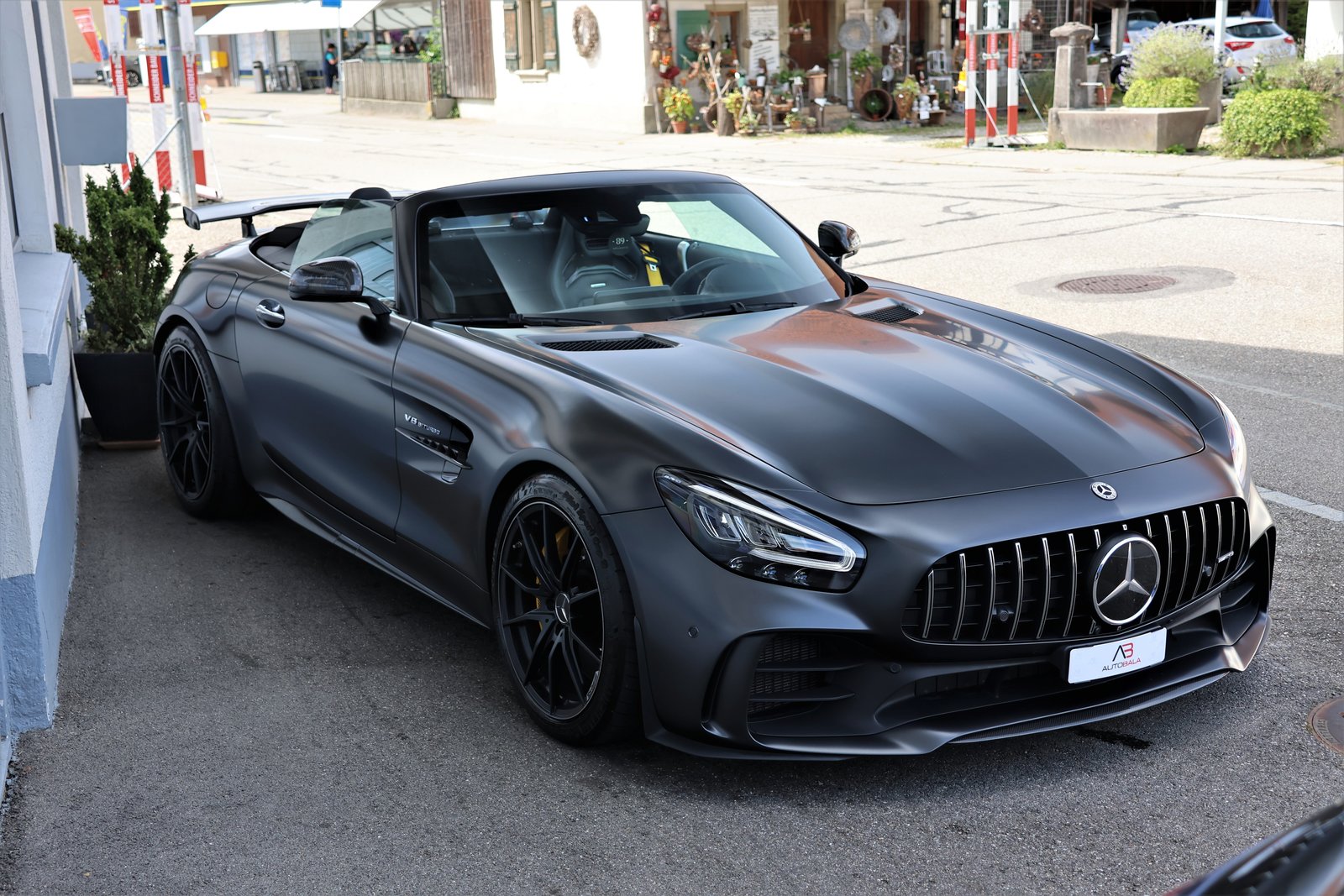 MERCEDES-BENZ AMG GT R Roadster Speedshift DCT Designo, Petrol, Second hand / Used, Automatic - 3