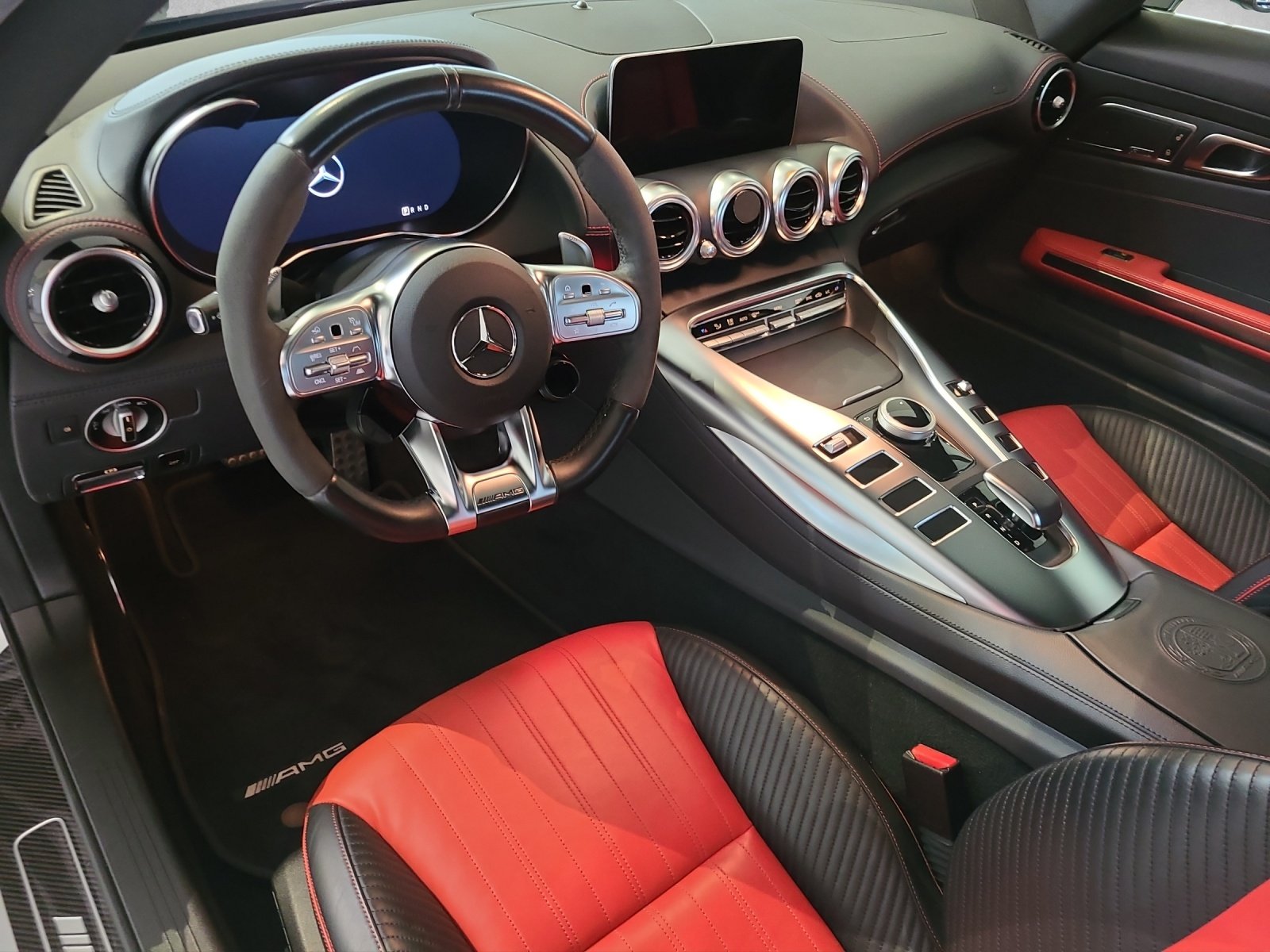 MERCEDES-BENZ AMG GT C, Benzin, Occasion / Gebraucht, Automatik - 7