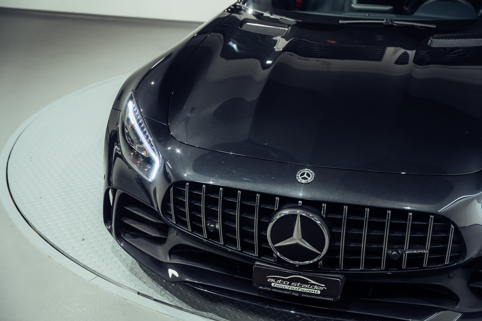 MERCEDES-BENZ AMG GT R Speedshift DCT, Petrol, Second hand / Used, Automatic - 3