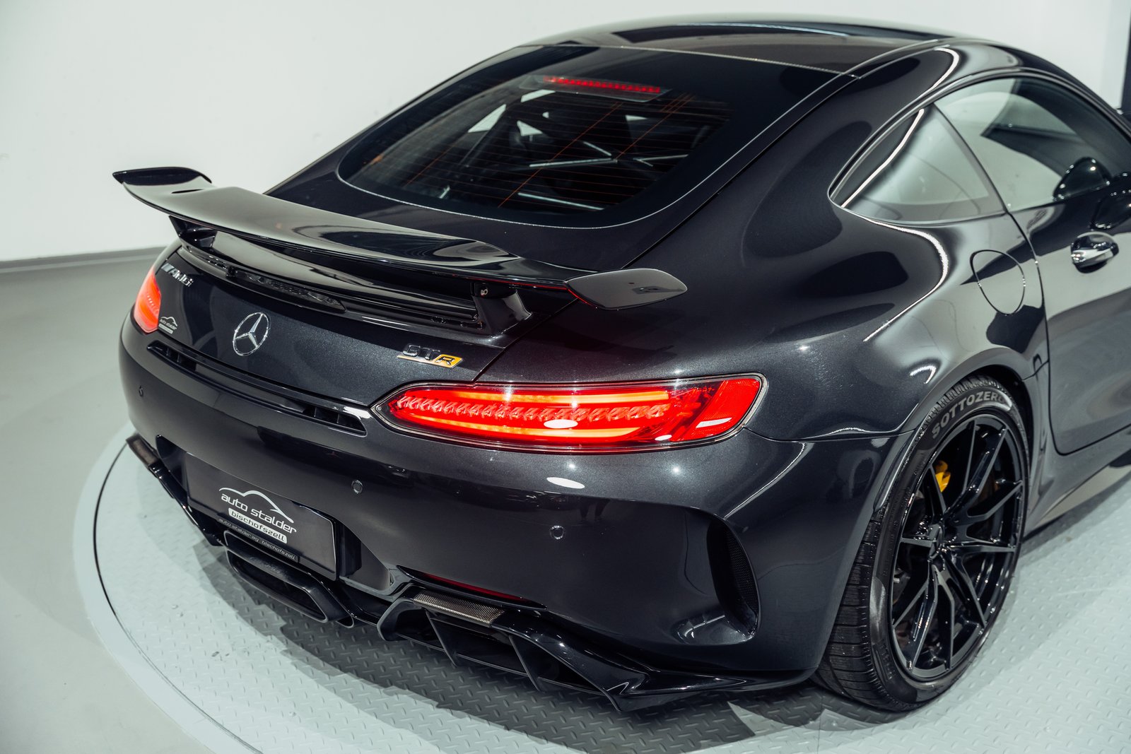 MERCEDES-BENZ AMG GT R Speedshift DCT, Petrol, Second hand / Used, Automatic - 7