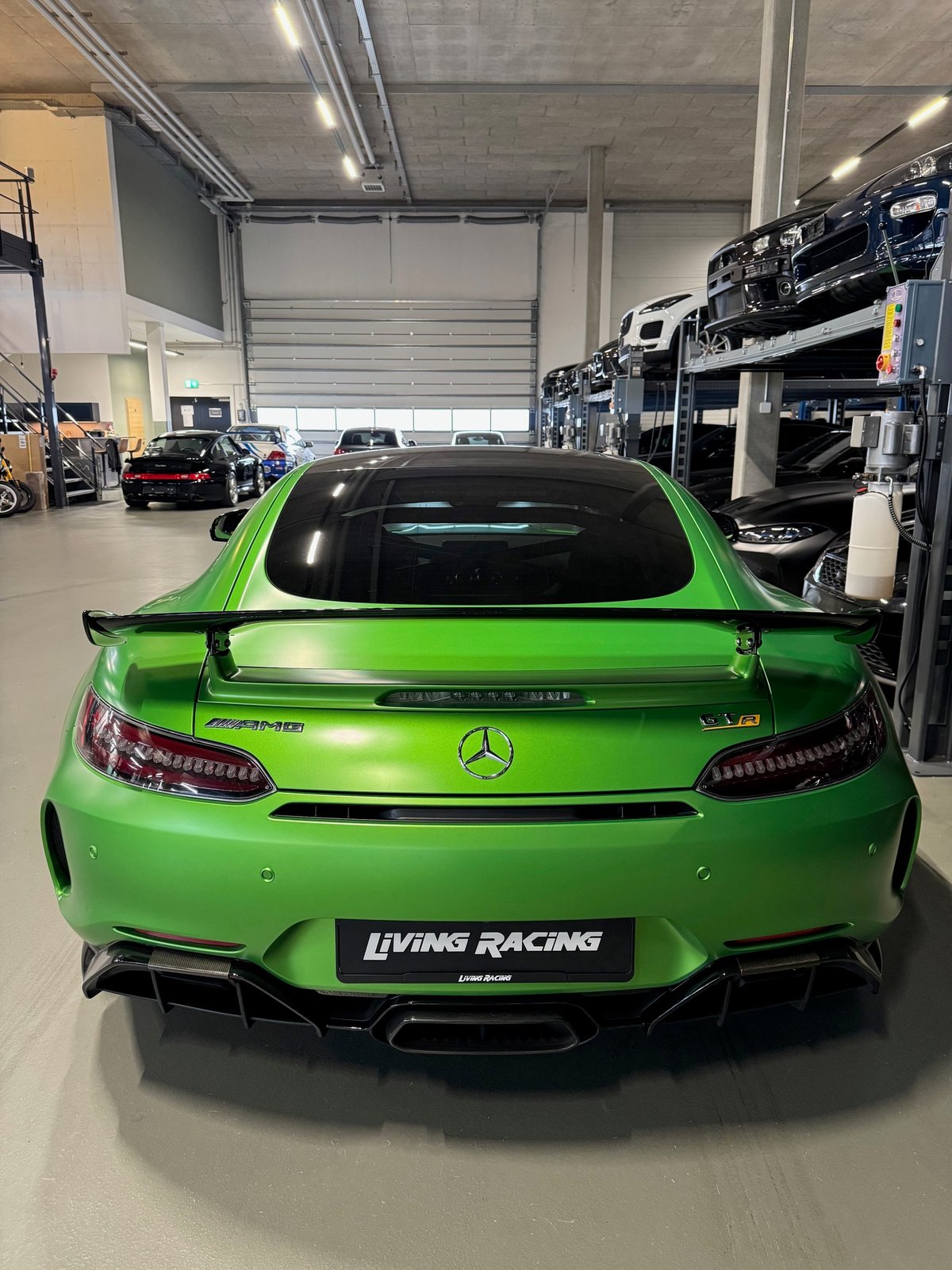 MERCEDES-BENZ AMG GT-R DCT * Recaro*, Benzin, Occasion / Gebraucht, Automatik - 4