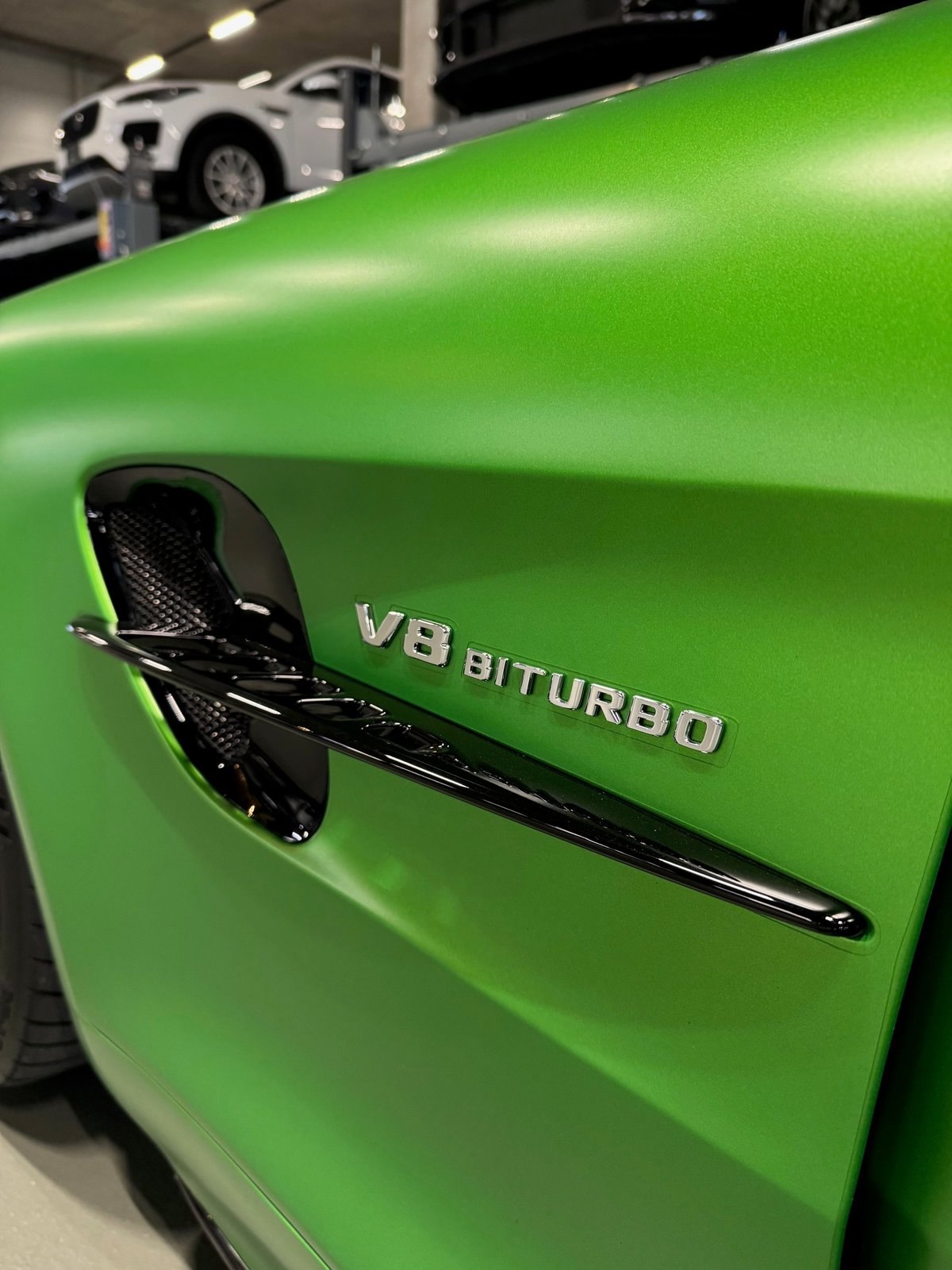 MERCEDES-BENZ AMG GT-R DCT * Recaro*, Benzin, Occasion / Gebraucht, Automatik - 6