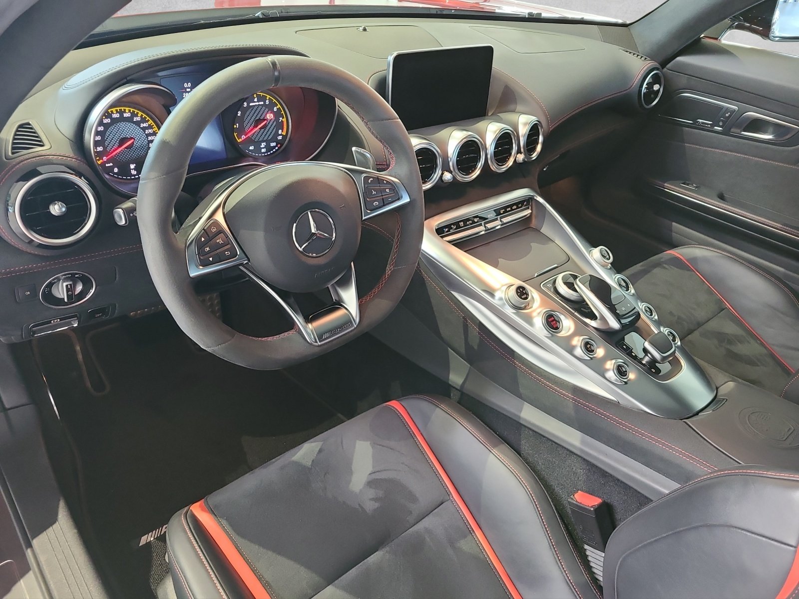 MERCEDES-BENZ AMG GT S, Essence, Occasion / Utilisé, Automatique - 7