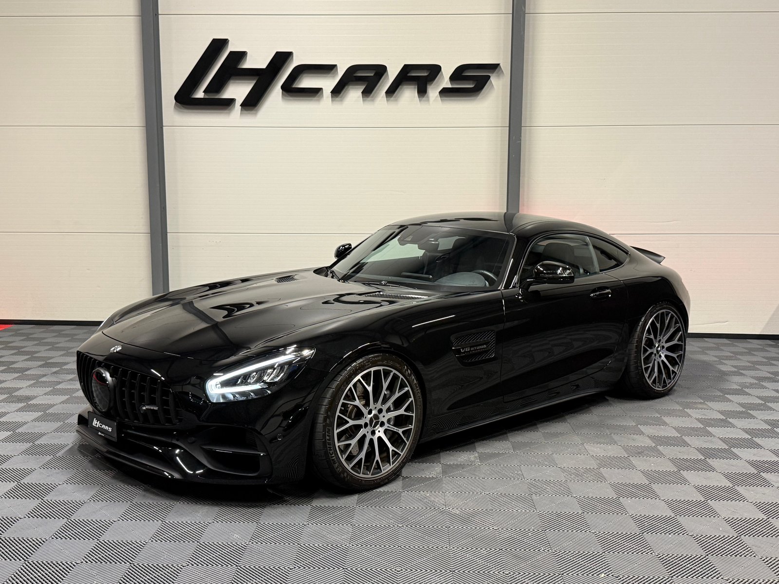 MERCEDES-BENZ AMG GT