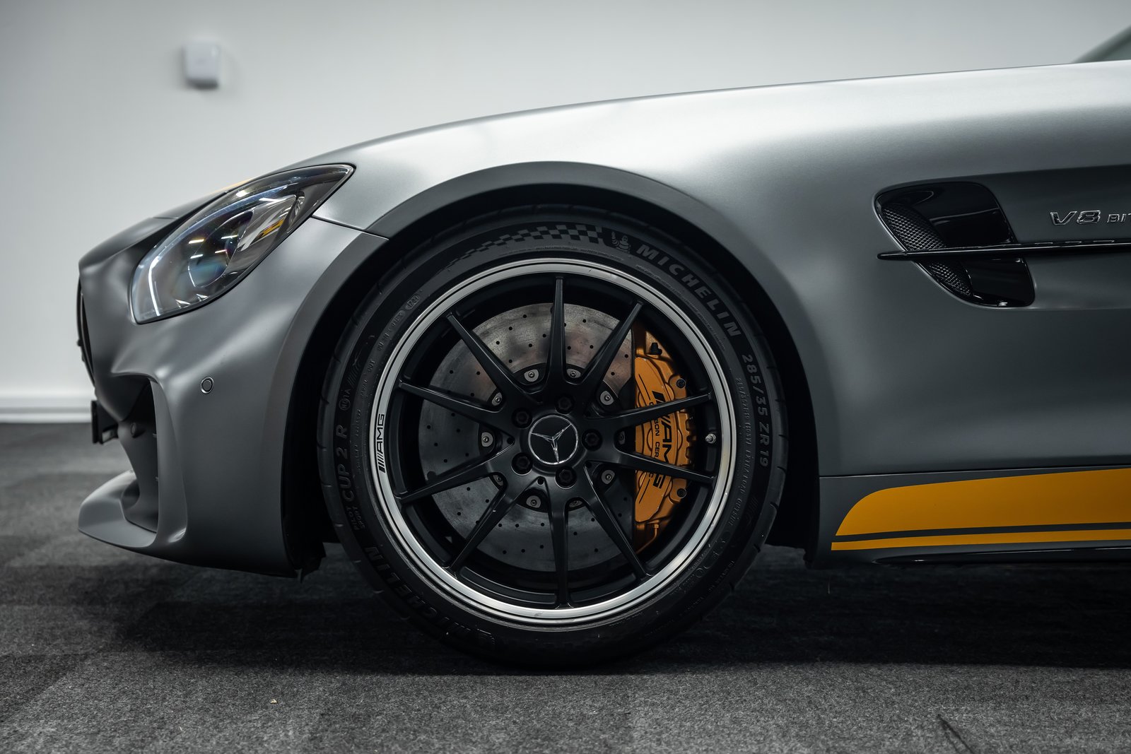 MERCEDES-BENZ * AMG GT R * MONSTER IN DESIGNO GRAU MATT SCH, Benzin, Occasion / Gebraucht, Automatik - 2