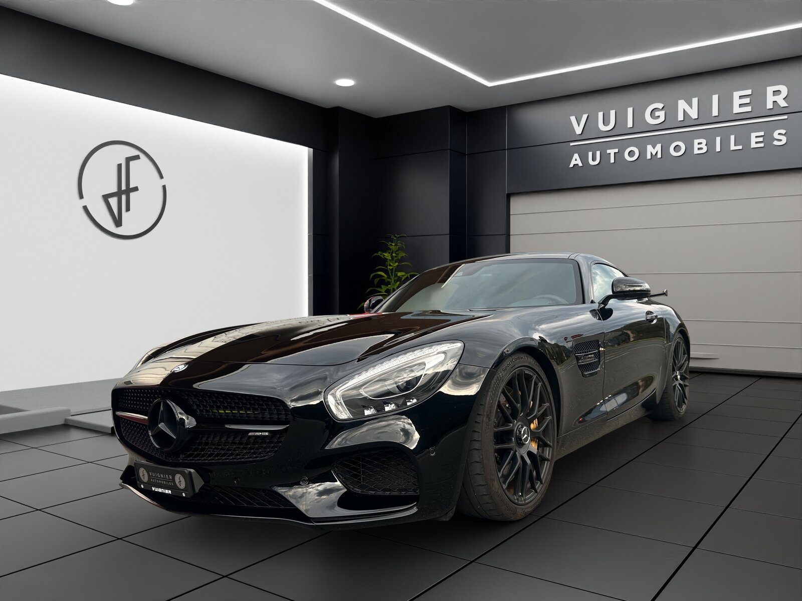 MERCEDES-BENZ AMG GT S Speedshift DCT