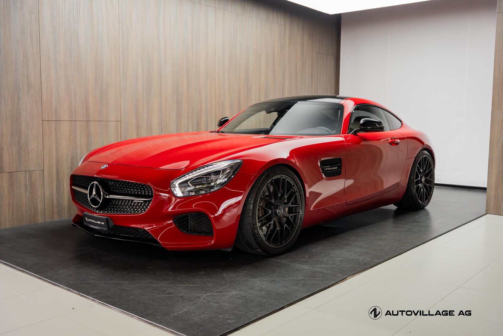MERCEDES-BENZ AMG GT Speedshift DCT