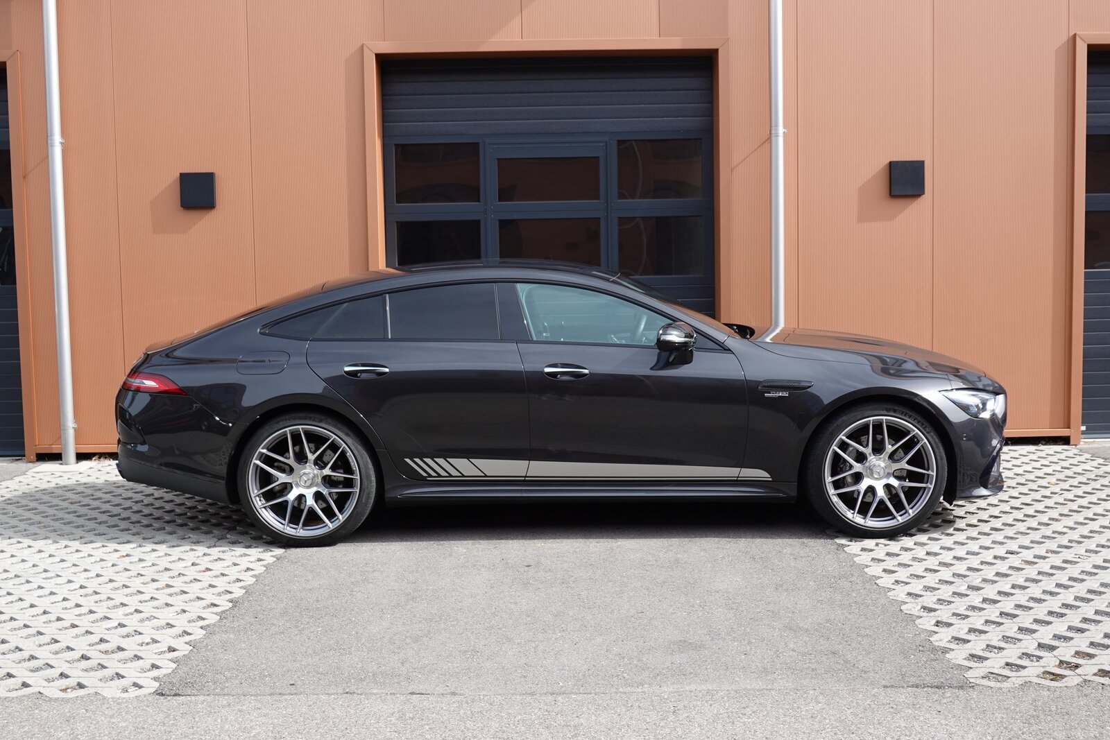 MERCEDES-BENZ AMG GT 4 53 4Matic+ Executive Speedshift MCT -, Mild-Hybrid Benzin/Elektro, Occasion / Gebraucht, Automatik - 4