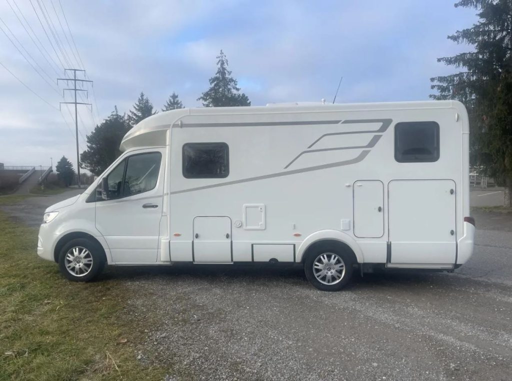 MERCEDES-BENZ Hymer B MC T 580, Diesel, Second hand / Used, Automatic - 2