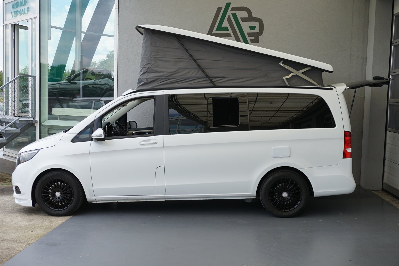 MERCEDES-BENZ Marco Polo 250 d Automat 190PS Sport Paket