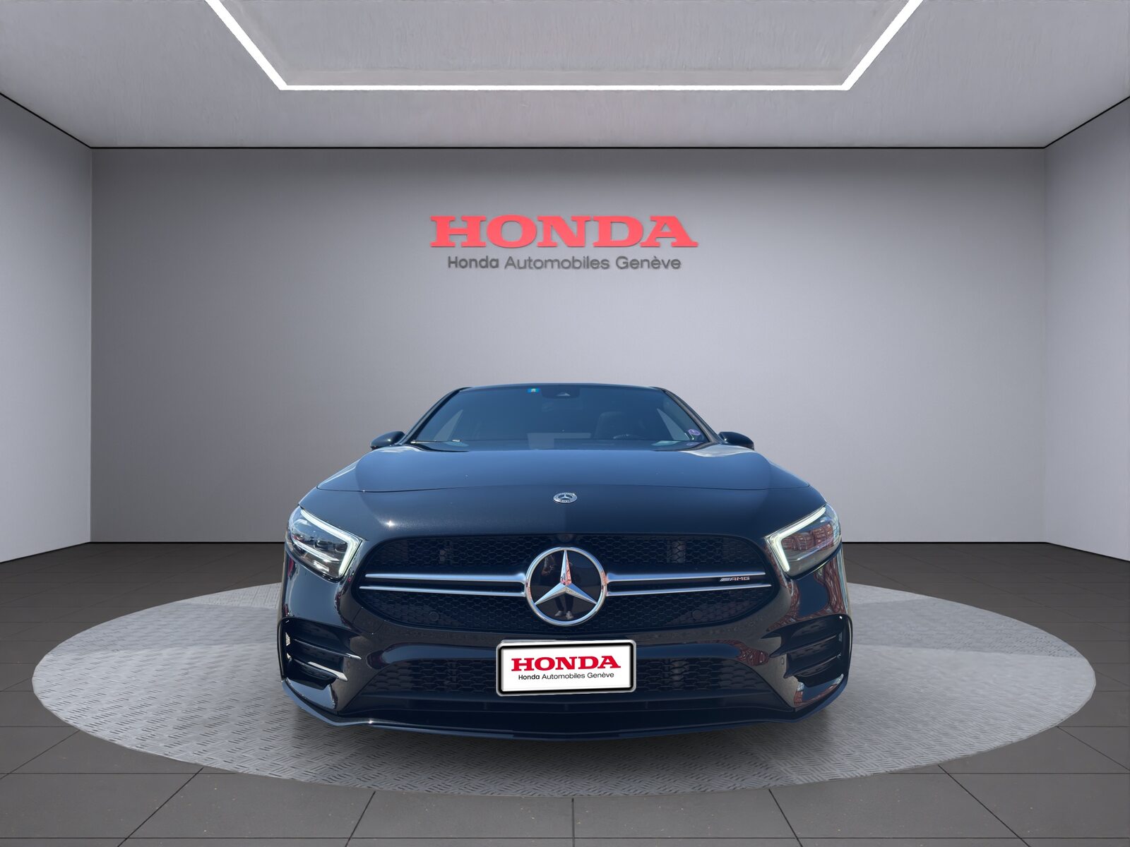 MERCEDES-BENZ Mercedes Classe A35 AMG 4matic, Benzin, Occasion / Gebraucht, Automatik - 3