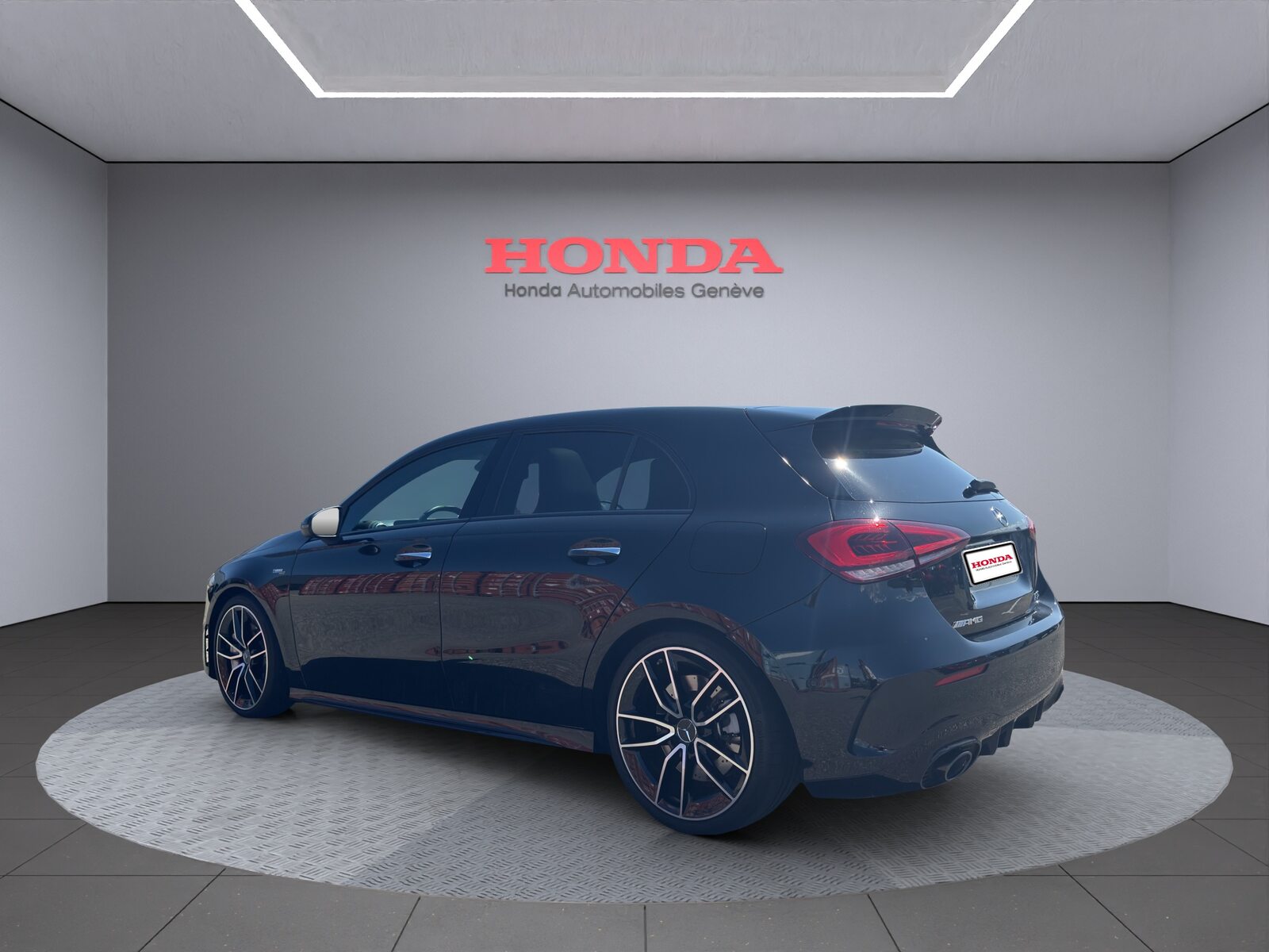 MERCEDES-BENZ Mercedes Classe A35 AMG 4matic, Benzin, Occasion / Gebraucht, Automatik - 6