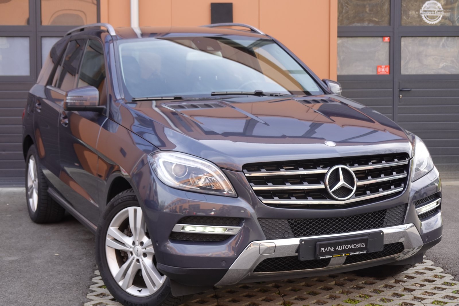 MERCEDES-BENZ ML 250 BlueTEC Edition 4Matic 7G-Tronic